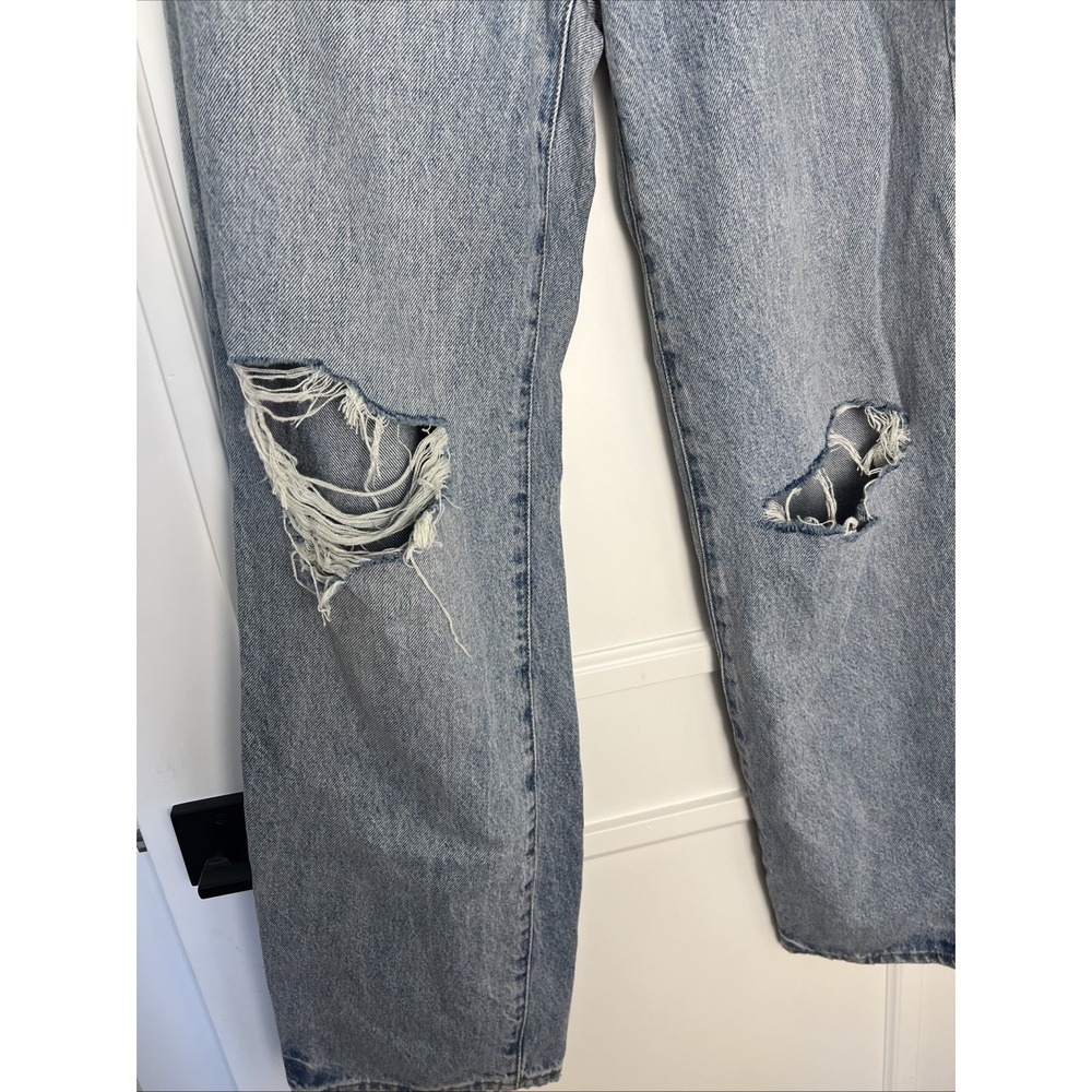 Universal Thread Women's Relaxed Baggy Jeans Classic 90's Vintage Straight Fit - Picture 7 of 7